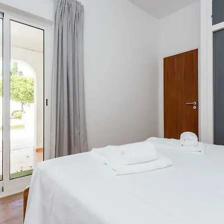 Casa Furneaux By Seewest Apartment Lagos