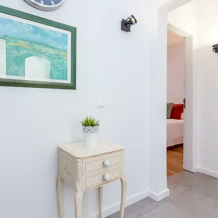 Lägenhet Casa Furneaux By Seewest Lagos